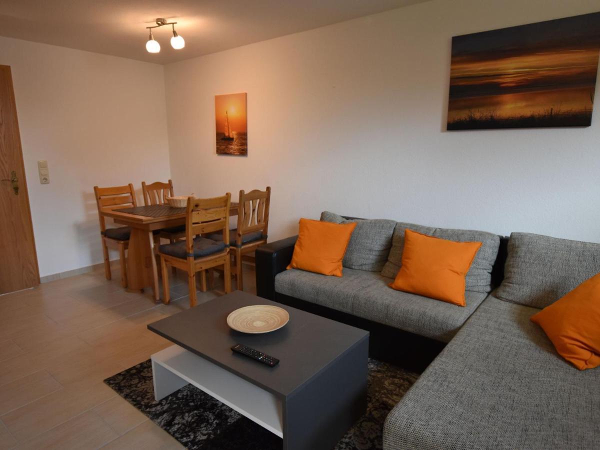Apartment In Robertsdorf With Garden, Terrace, Barbecue Blowatz Ruang foto