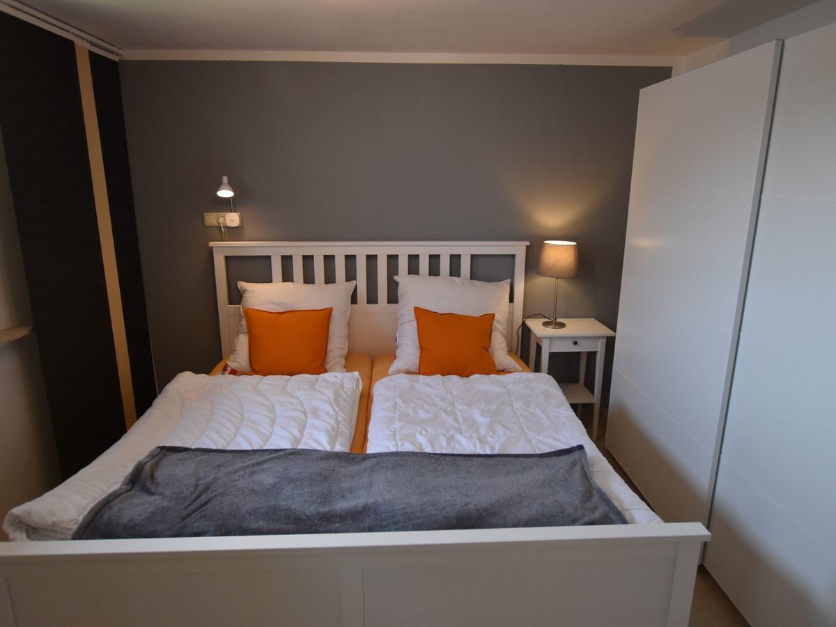 Apartment In Robertsdorf With Garden, Terrace, Barbecue Blowatz Bagian luar foto